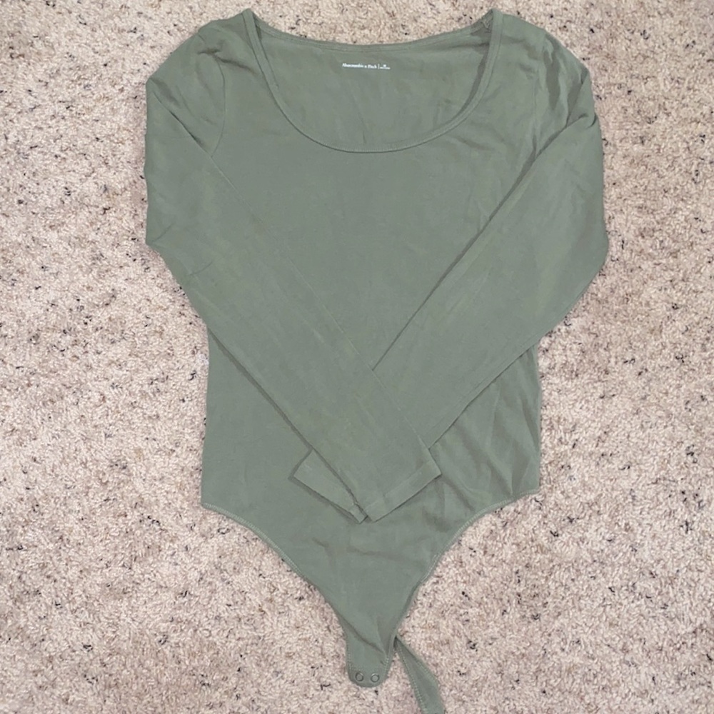 Abercrombie & Fitch soft collection long sleeve bodysuit size M
